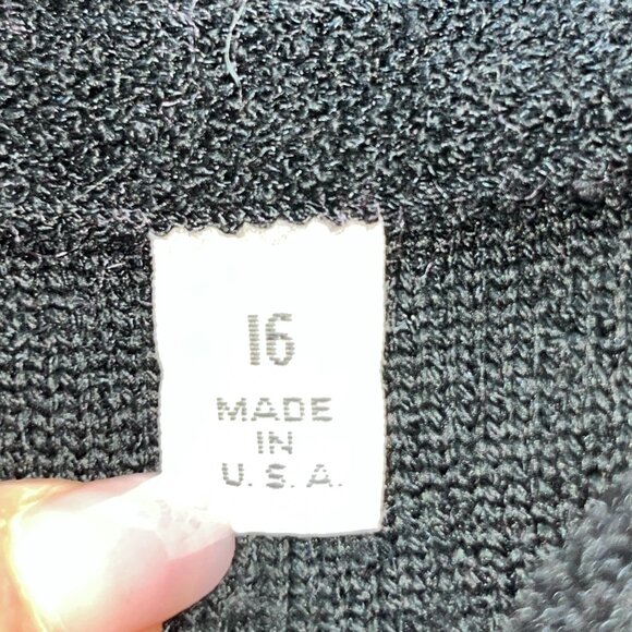 VINTAGE ST. JOHN BLACK KNIT COAT - POCKETS &  BALLOON SLEEVES MADE IN USA EUC 16 - Picture 16 of 16